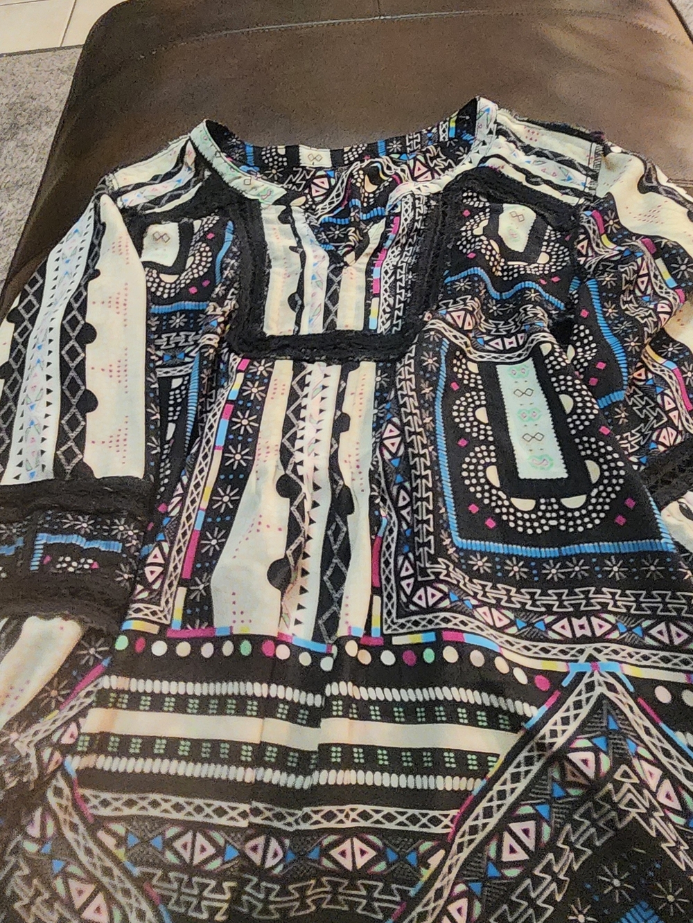 Democracy Boho Peasant Blouse Multicolor Geometric Crochet Lace Trim Top Large
